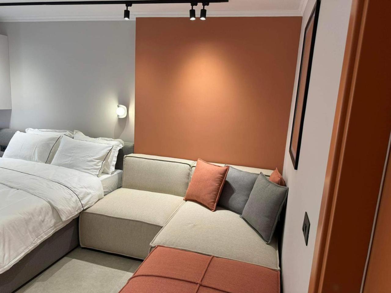 Lili'S Tirana Center Apartments מראה חיצוני תמונה