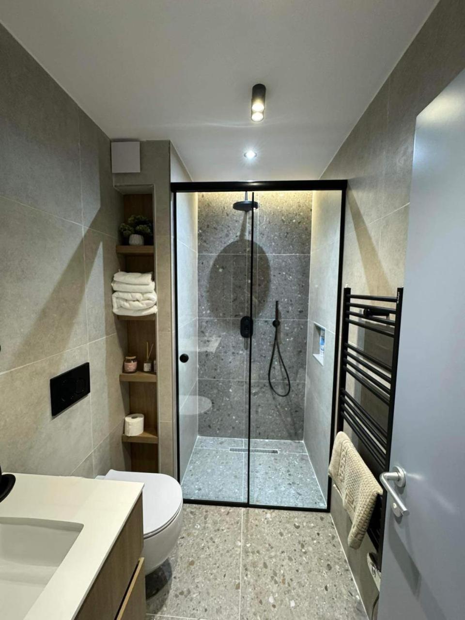 Lili'S Tirana Center Apartments מראה חיצוני תמונה